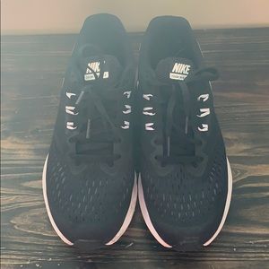 Nike Zoom Winflo 4